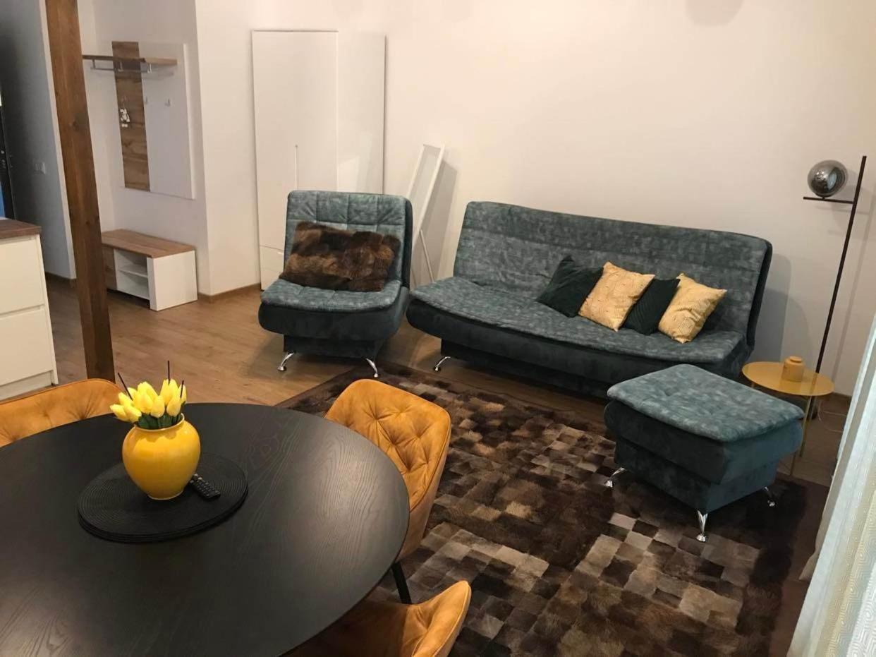Apartamentai Muzika Шилуте Номер фото