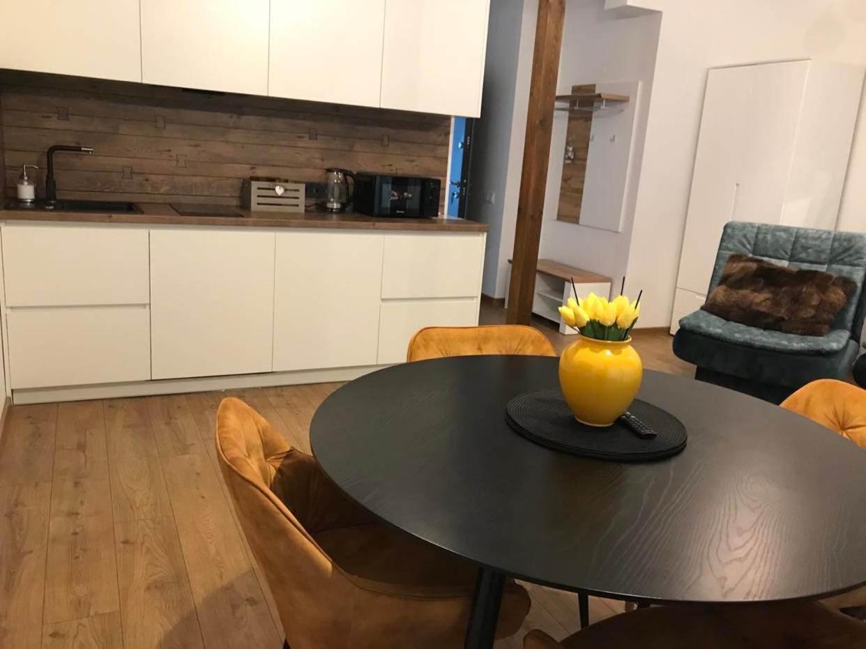 Apartamentai Muzika Шилуте Номер фото
