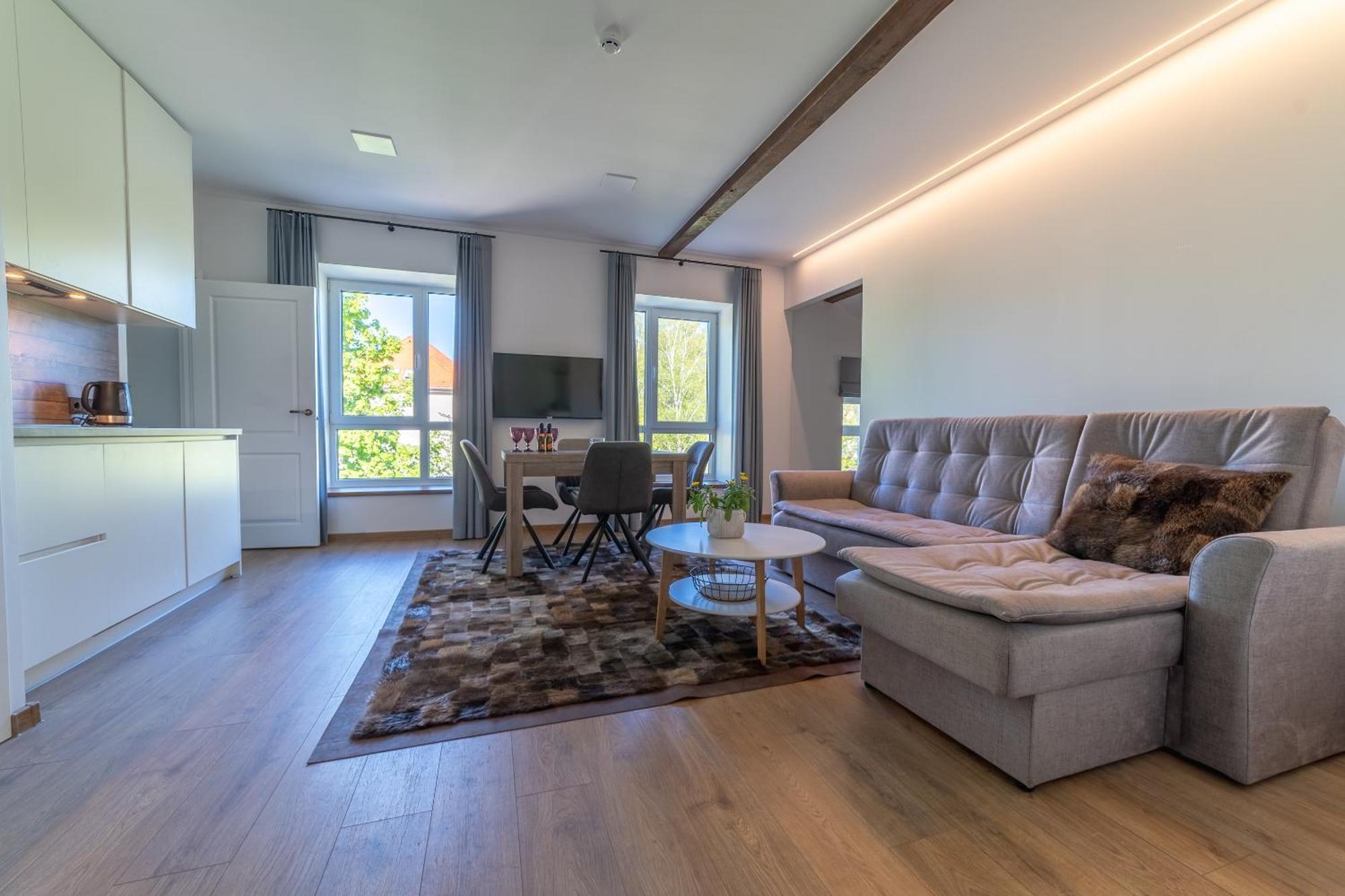 Apartamentai Muzika Шилуте Номер фото
